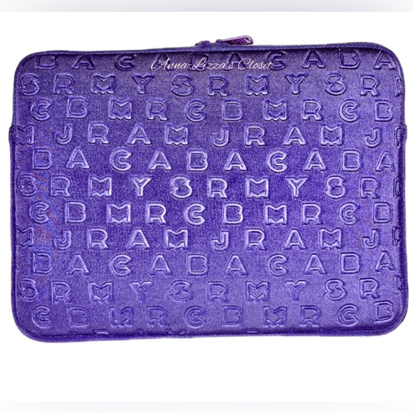 MARC by Marc Jacobs Neoprene Laptop Sleeve - Picture 3 of 9
